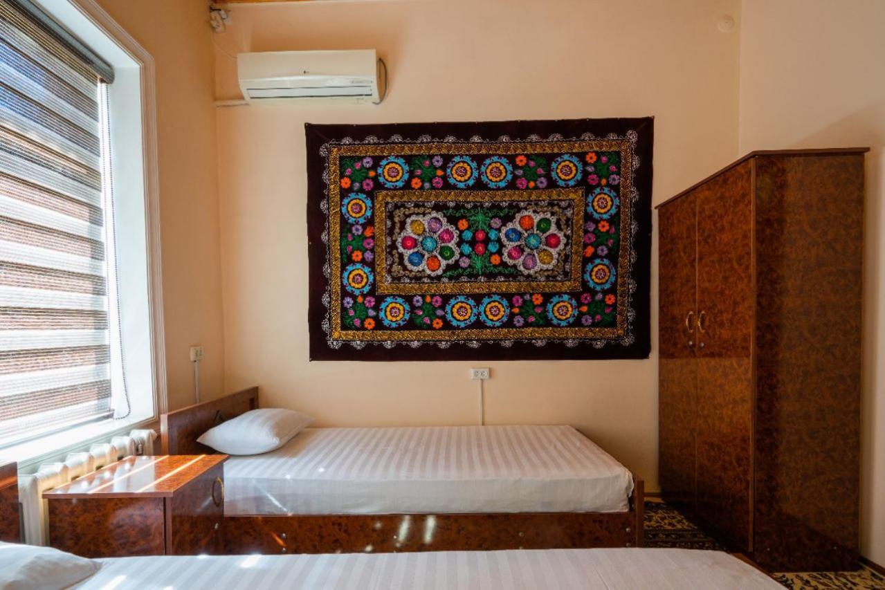 Nurobod Guesthouse Bukhara Exterior foto